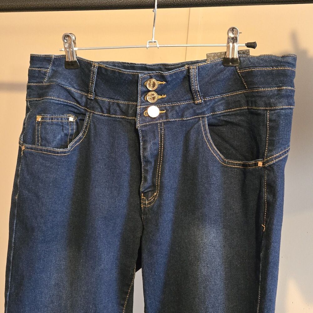 Be-Luxe Perfect Denim Push Up Lift Stretch Womens Jeans Colombian NWT L 15/16